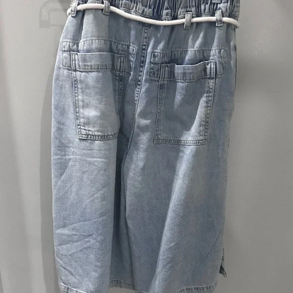 NWT Pilcro By Anthropologie Light Blue Denim Culottes Size XS - Picture 9 of 14